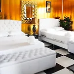 Hotel Mediterraneo