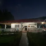 Villa Alexa. Rodeada de naturaleza y aguas puras.