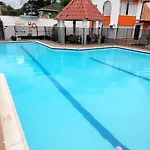 Casa comoda, bien ubicada en conjunto con piscina