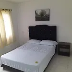 Hotel Acuario Melgar