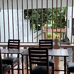 Aparta Hotel El Castillo