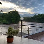 Hotel La Cascada Cristalina
