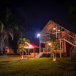 Covenitas Cabana Palmas, Amplia Y Tranquila Con Piscina Tipo Playa, Maximo 32 Personas