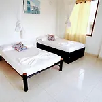 FINCA VILLA MAGALY, 3 Casas Familiares en medio de la Naturaleza