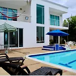 Casa Quinta Villa En Melgar