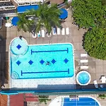 Zahira Hotel Melgar