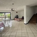 Villa Alejandra