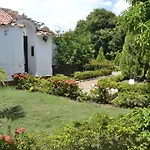 Casa Los Almendros