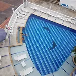 Nuevo Hotel Yajaira