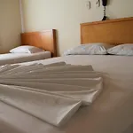 Nuevo Hotel Yajaira