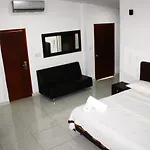 Hotel Primavera Plaza
