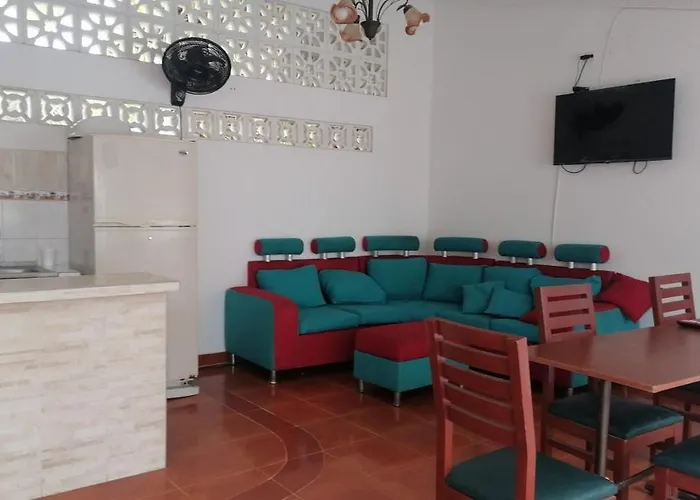 Aparta Hotel El Castillo
