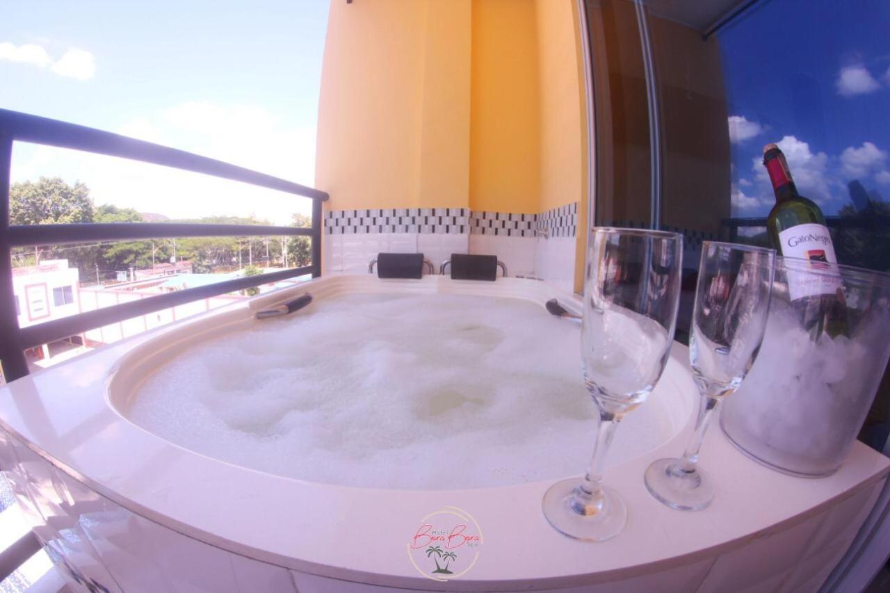 Bora Bora Solo Adultos Hotel