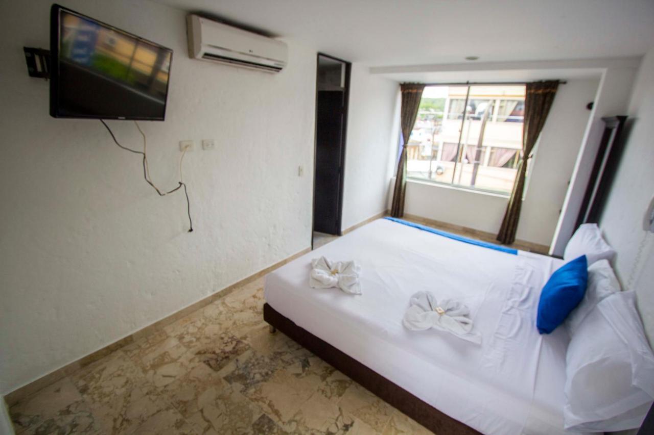 Blue Star Hotel