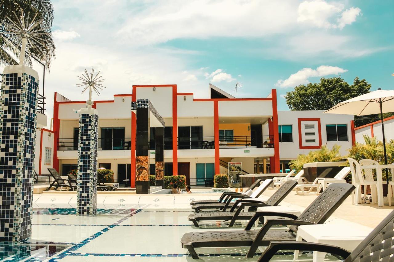 Bora Bora Solo Adultos 3* Melgar