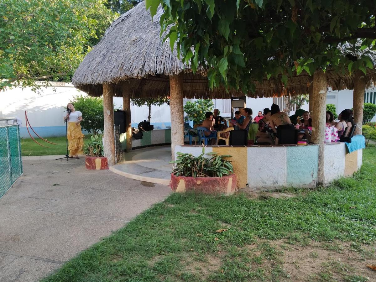 Inn Azinegüe Turístico Melgar