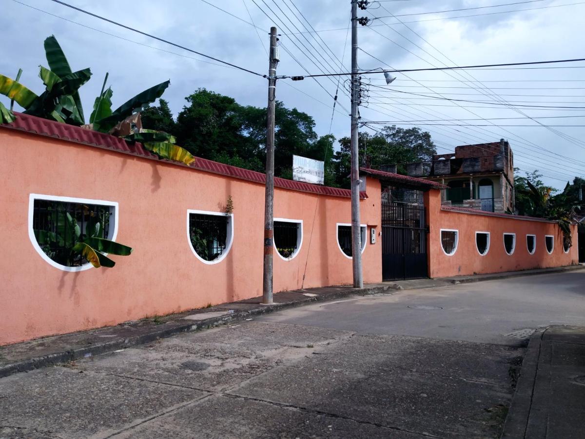 Azinegüe Turístico * Melgar