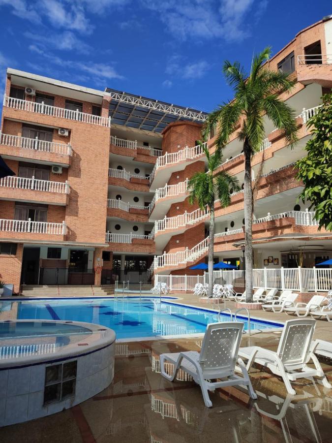 Zahira Hotel