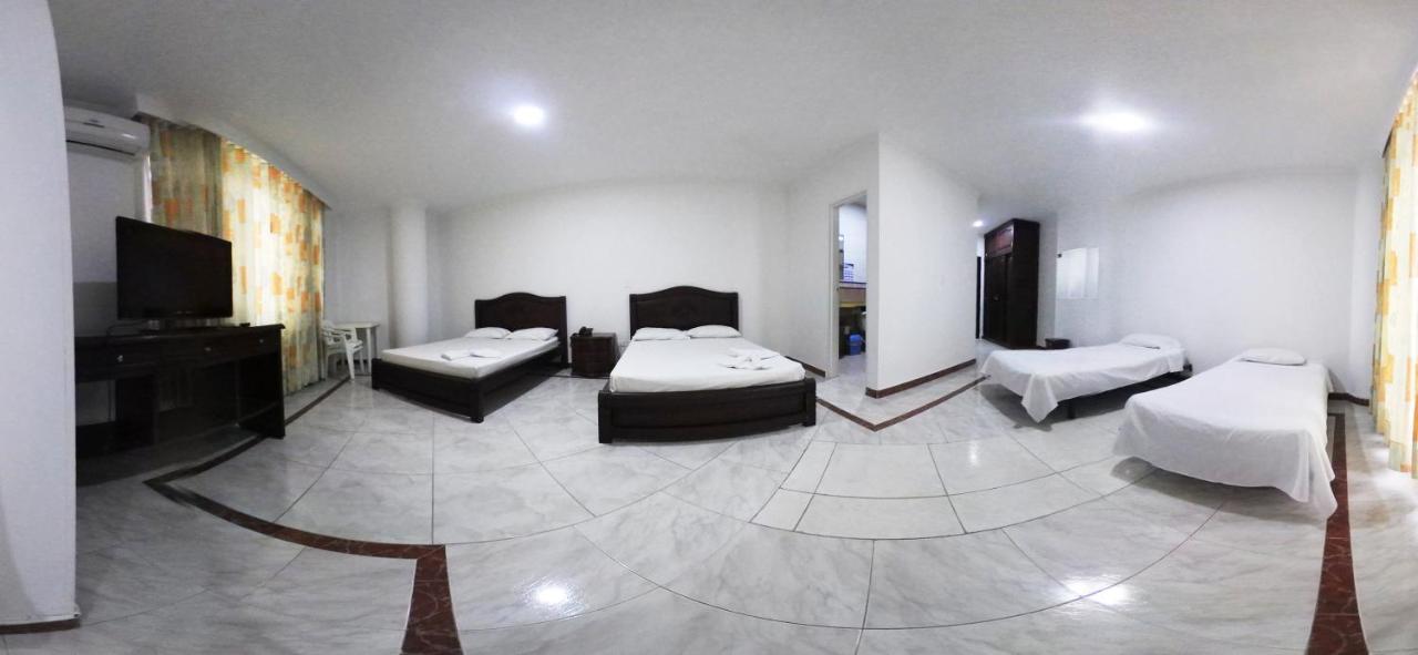 Zahira Hotel 4*