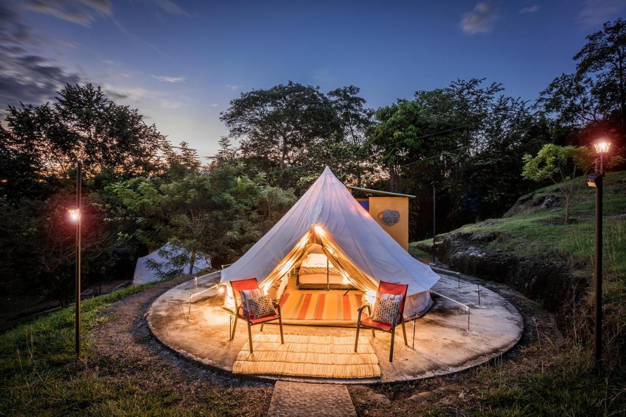 Mangoo Glamping Campo de lujo *