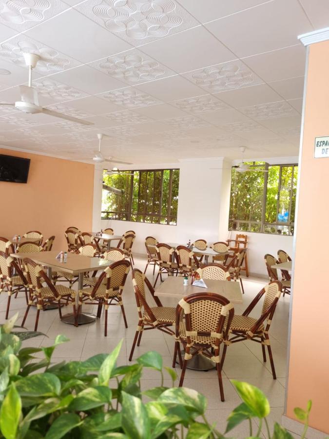 Zahira Hotel Melgar
