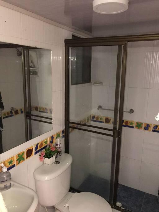 Casa Comoda, Bien Ubicada En Conjunto Con Piscina *