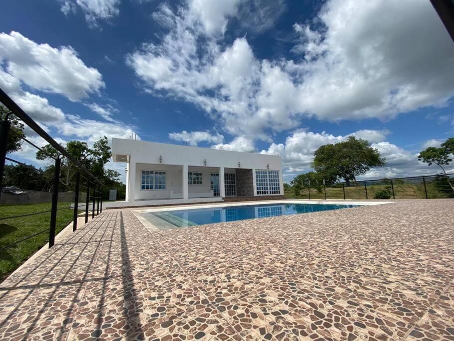 Nuevo Sol Melgar