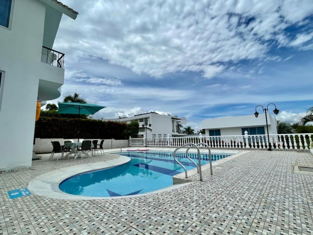 Сasa de vacaciones Espectacular Casa Quinta En *