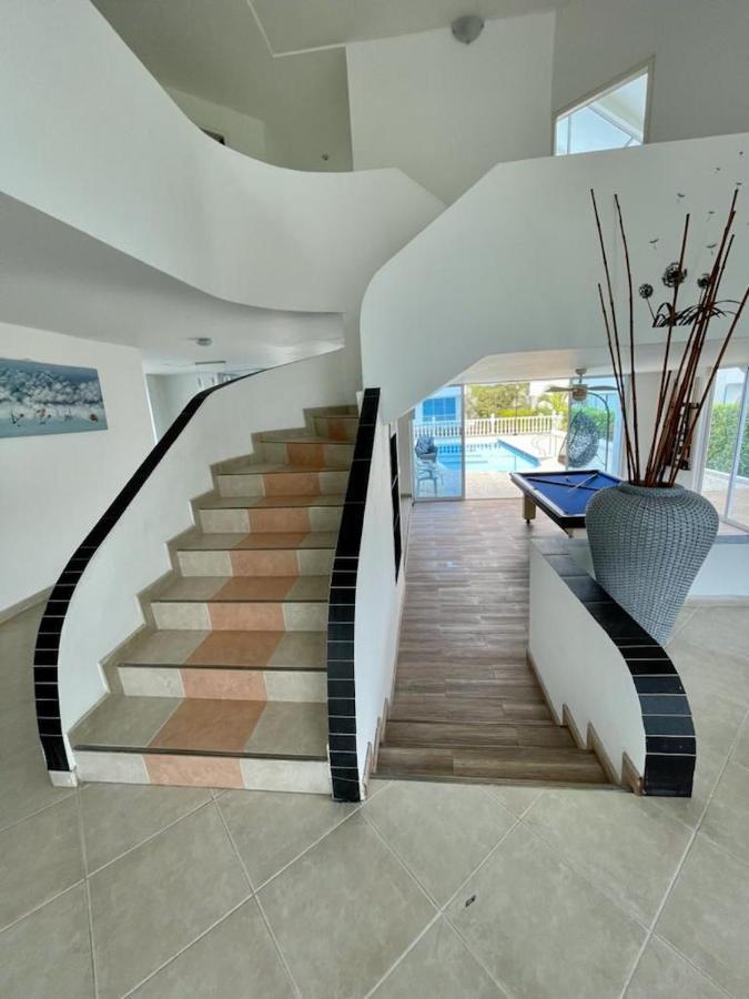Сasa de vacaciones Espectacular Casa Quinta En *