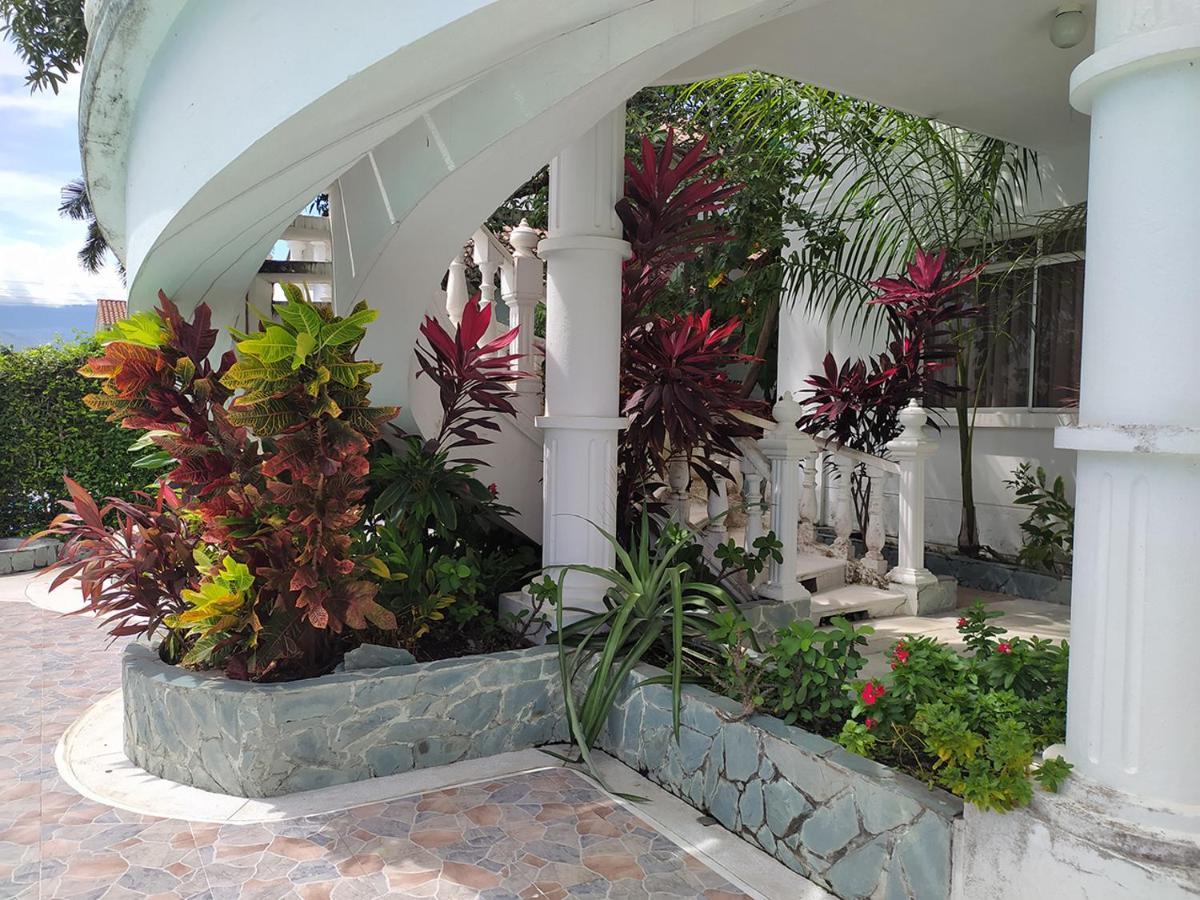 Casa Puerto Banus * Melgar