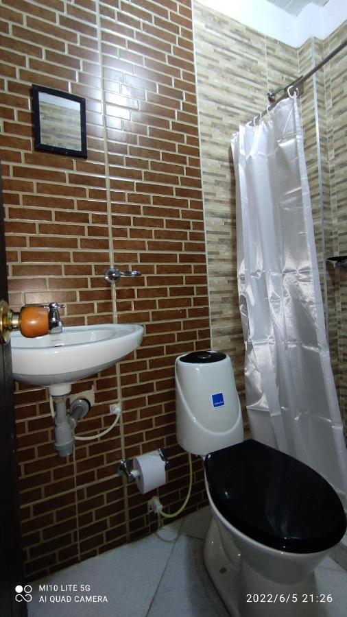 101 Santys House Amoblado 6 Personas