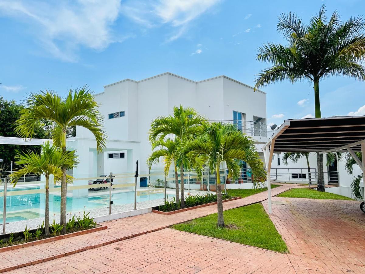 Apartamento Conjunto Ibiza - Apto 103 *