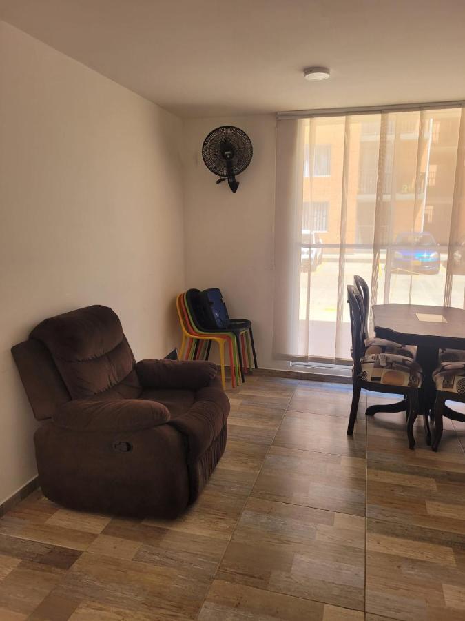 Apartamento Amplio Precio Por Persona 40000 Melgar