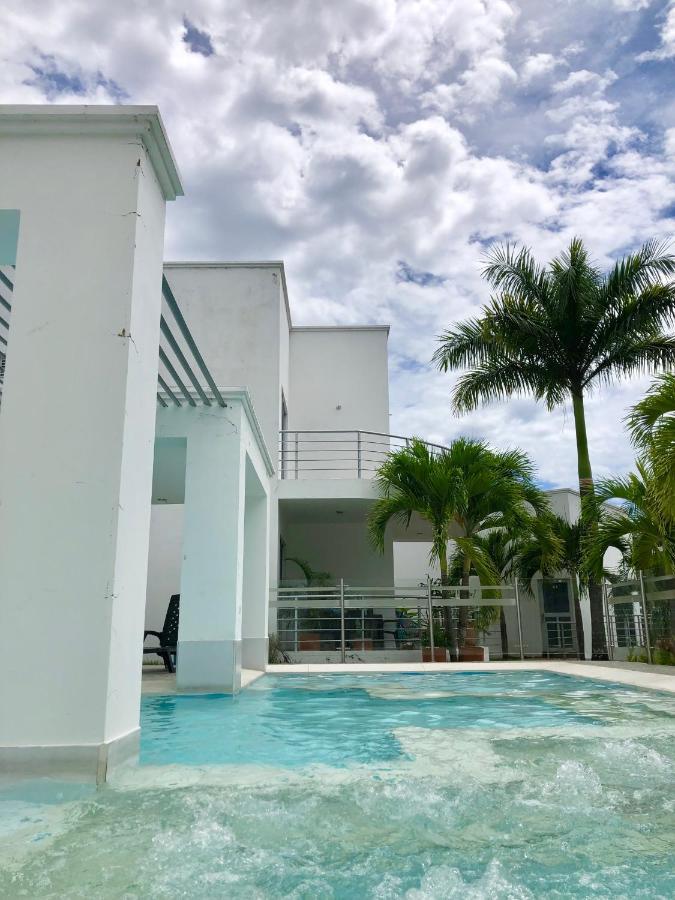 Apartamento Conjunto Ibiza - Apto 103 *