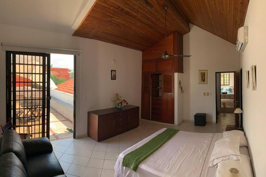 Amazing House Private Swimming Pool & Air Conditioner *