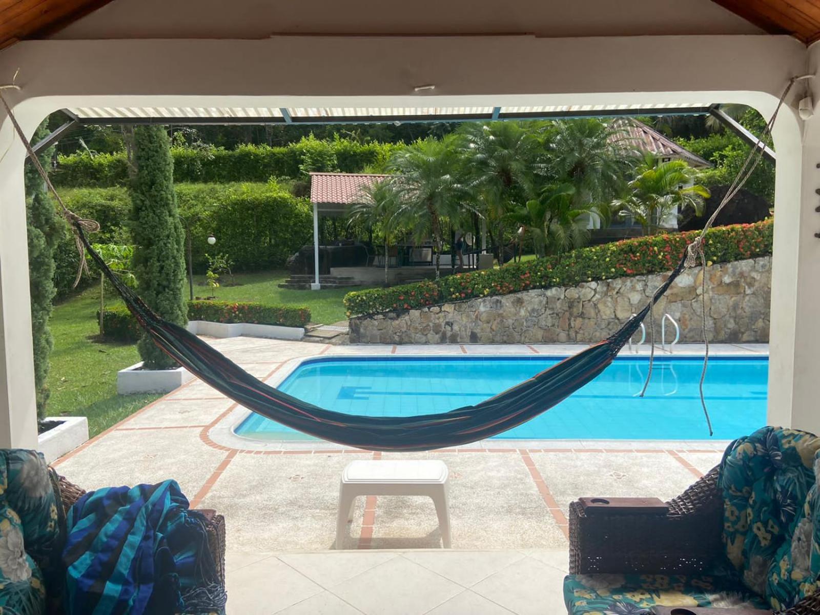 Un Paraiso Disfrutar Y Compartir Cerca De Bogota Villa Melgar