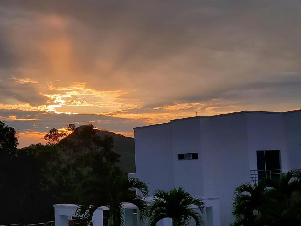 Сasa de vacaciones Condominio Ibiza Reservado - Apto 102 *