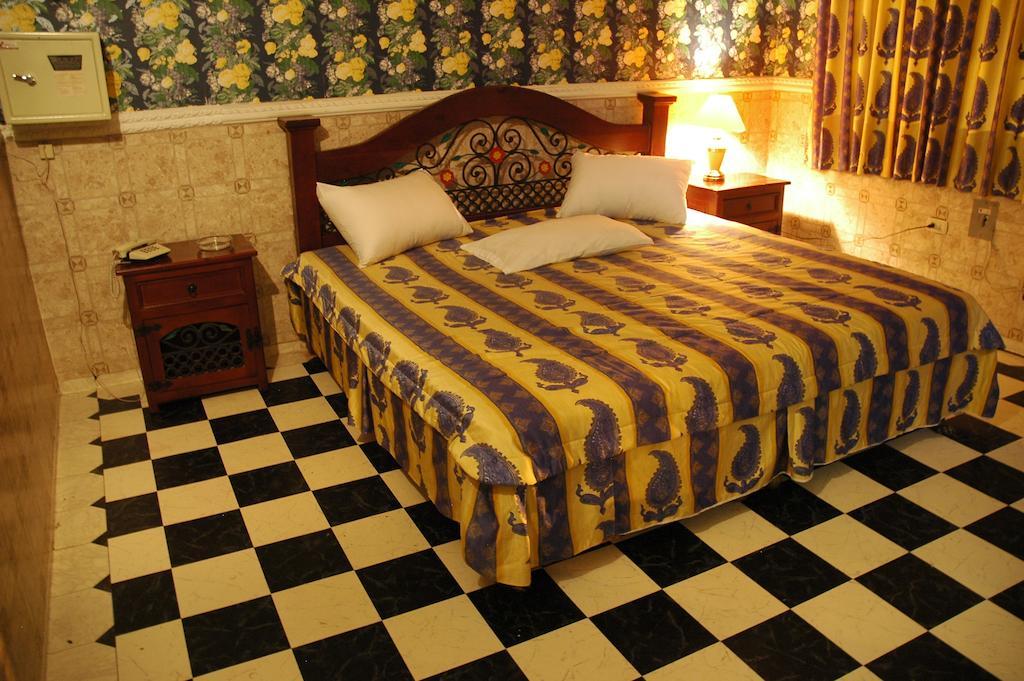 Mediterraneo Hotel