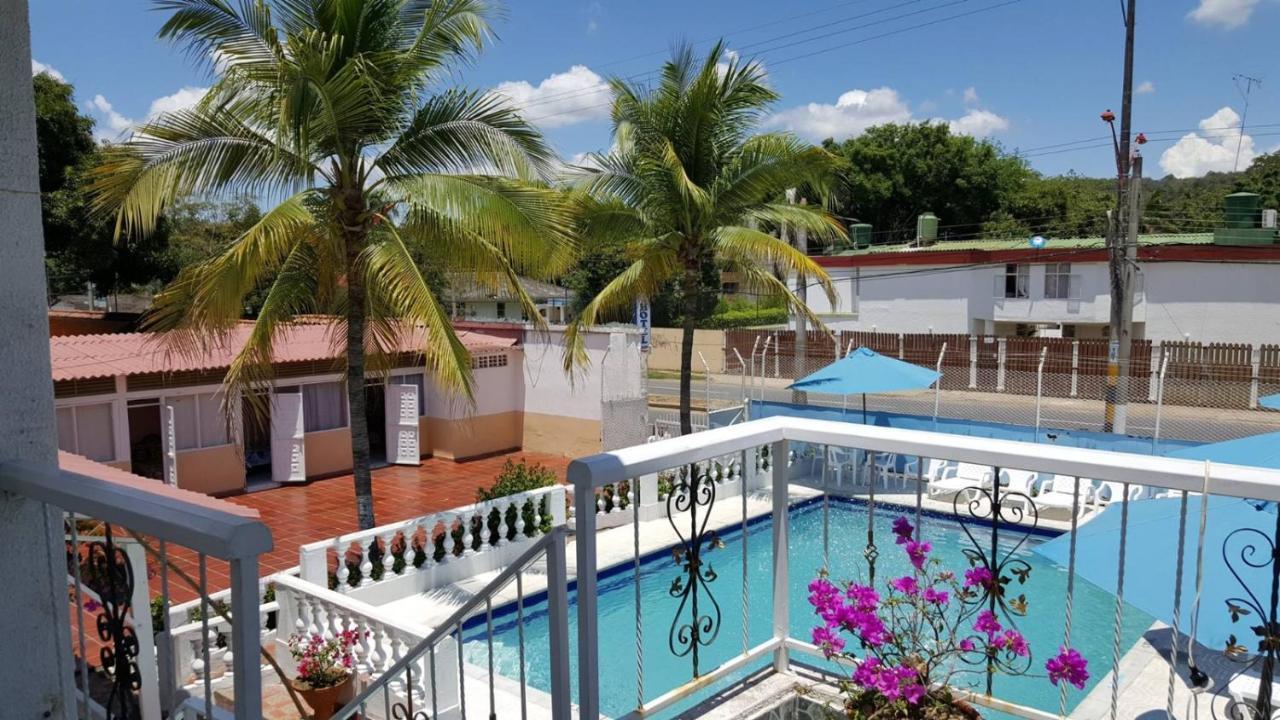 Hotel Gloria 3*