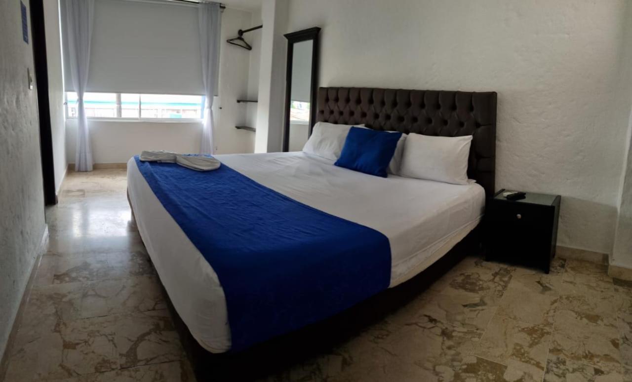 Hotel Blue Star 3*