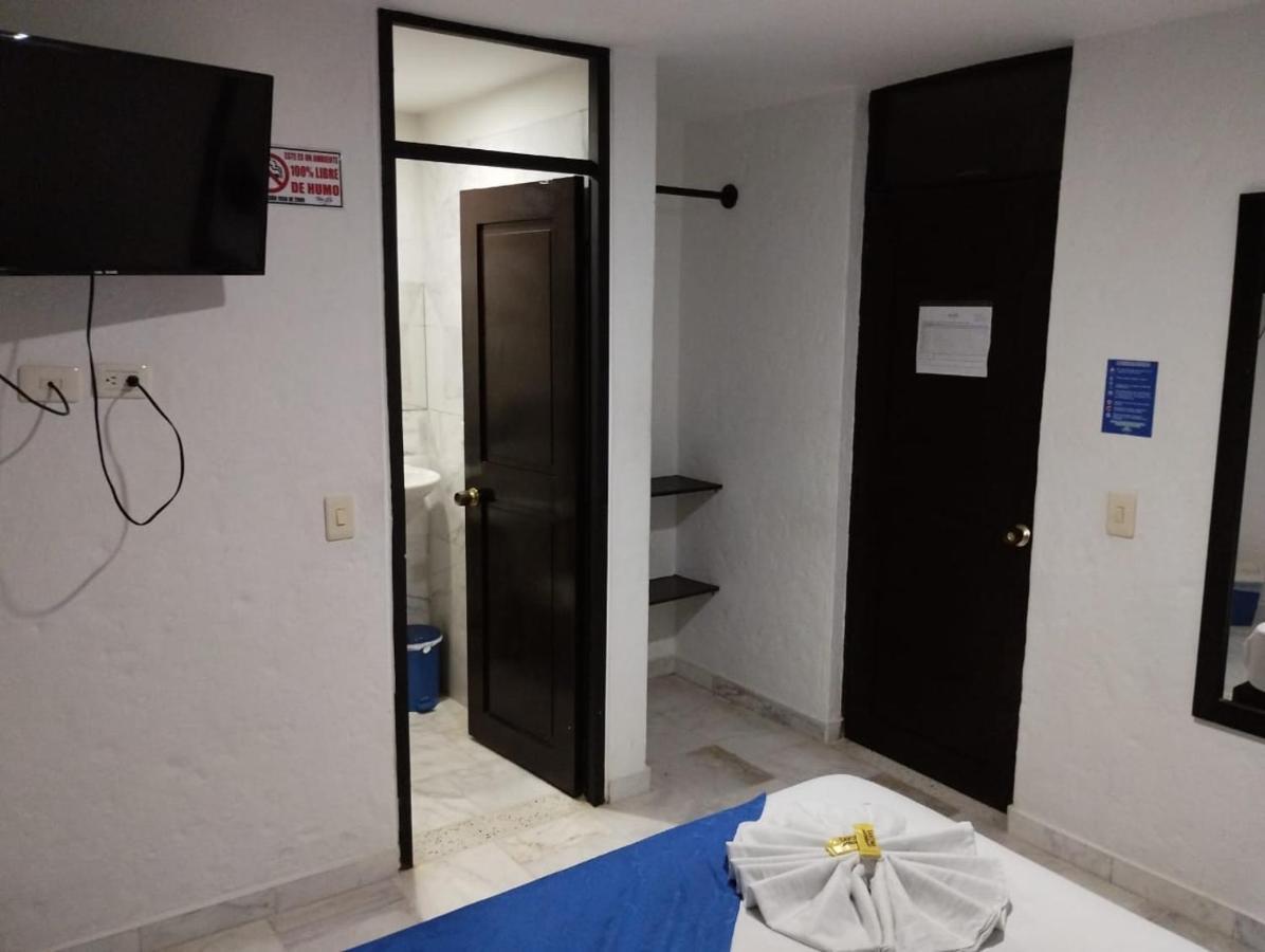 Hotel Blue Star 3*