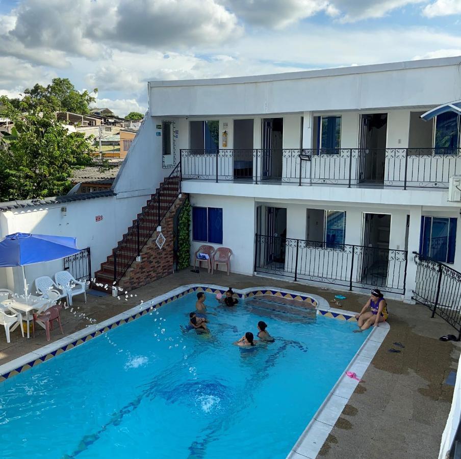 Delfines Hotel *
