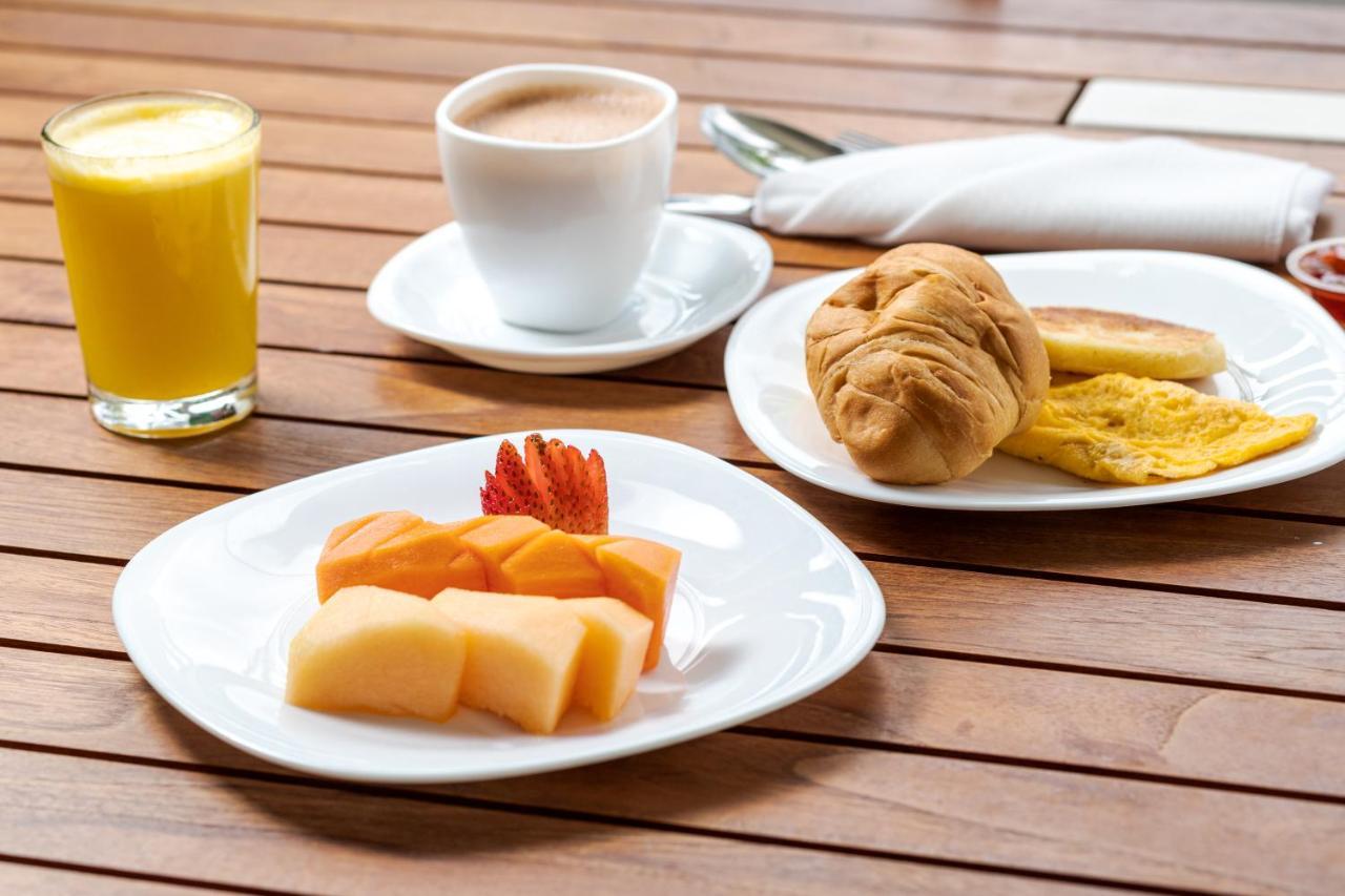 Hotel Manantial Melgar