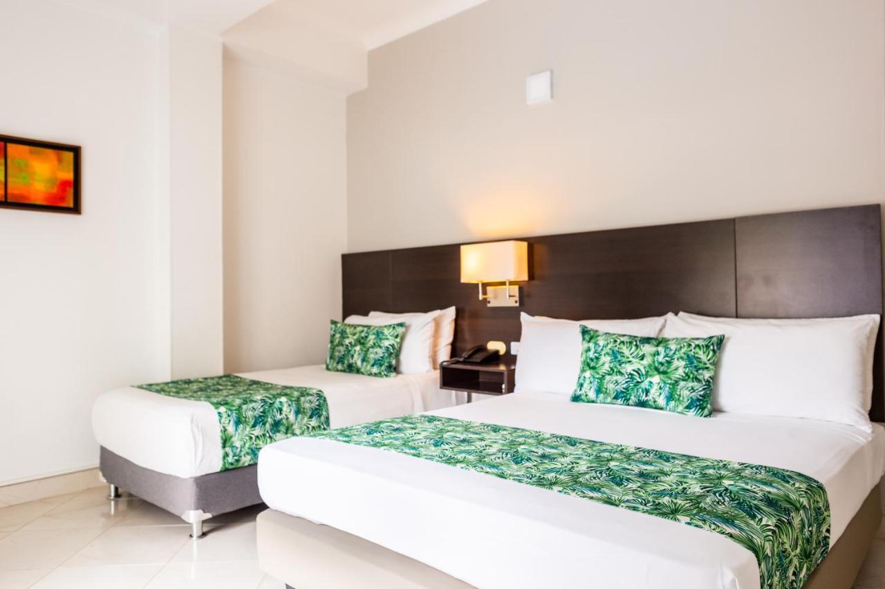 Hotel Manantial 3*