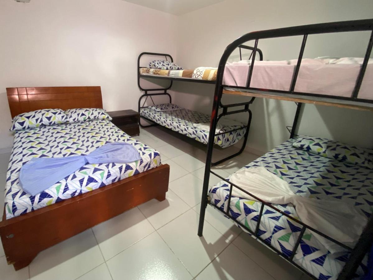 Hotel Delfines Melgar