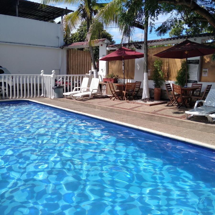 Hotel Maceo *