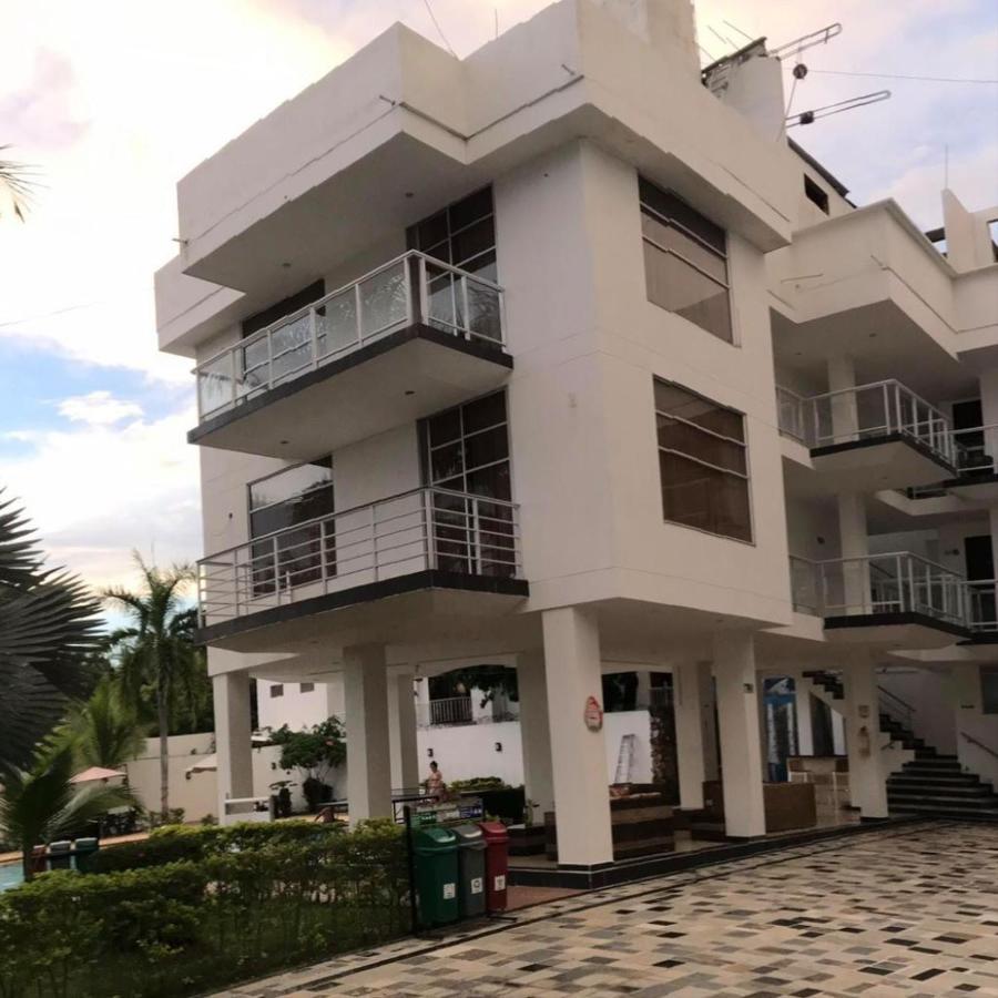 Boutique Paradise. 4* Melgar
