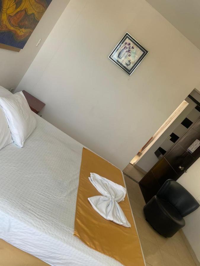 Boutique Paradise. 4* Melgar