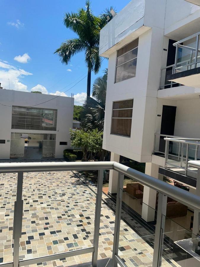 Boutique Paradise. Melgar
