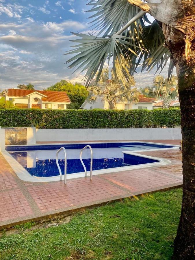 Casa En Condominio La Hacienda Con Piscina